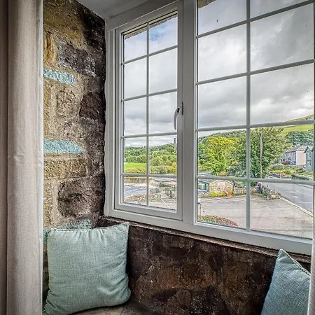Bridge End Mill Apartment *