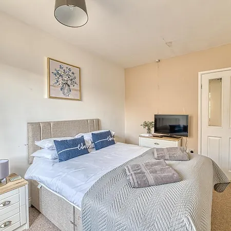 Bridge End Mill Apartment *