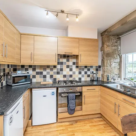 Bridge End Mill By Guestz Settle